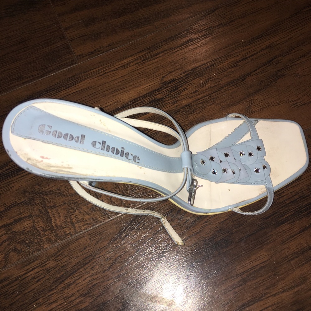 Blue heels - Picture 4 of 4